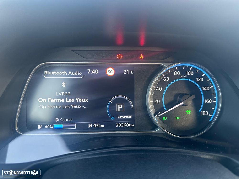 Nissan Leaf N-Connecta - 19