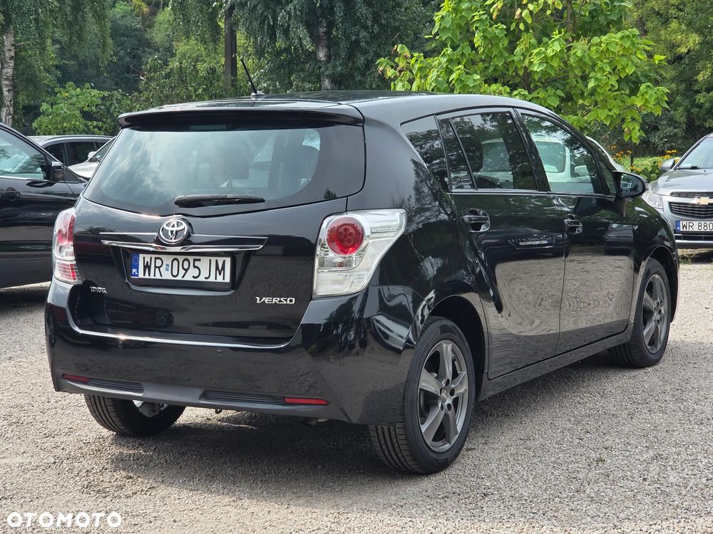 Toyota Verso 1.8 Premium - 21