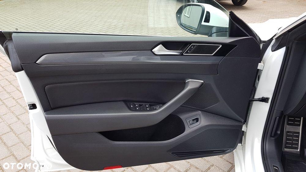 Volkswagen Arteon 2.0 TSI R-Line DSG - 21