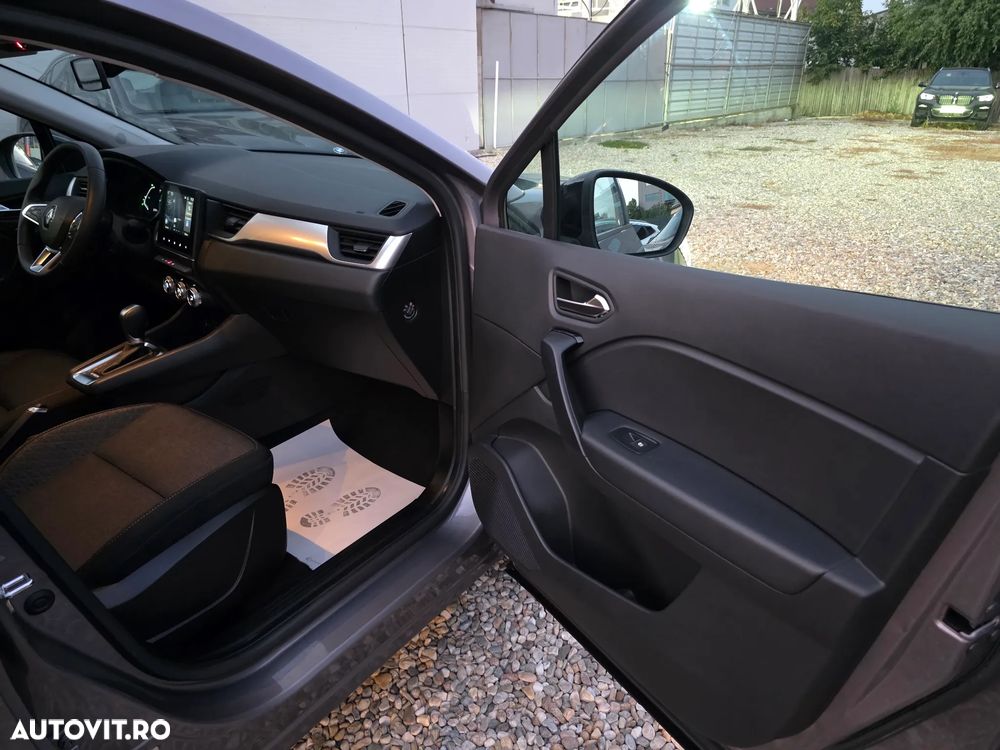 Renault Captur E-TECH Full 145 E-Tech Engineered - 12