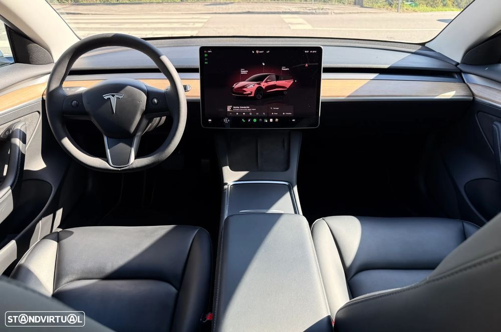 Tesla Model 3 Tração Traseira - 23