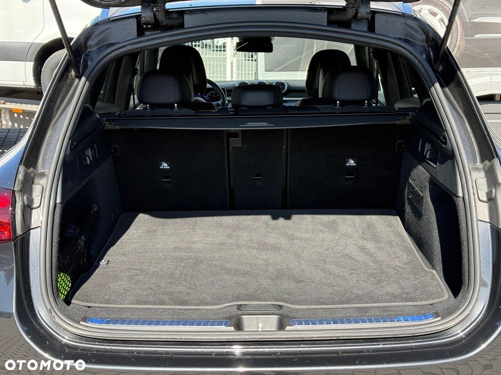 Mercedes-Benz GLC 220 d mHEV 4-Matic AMG Line - 29