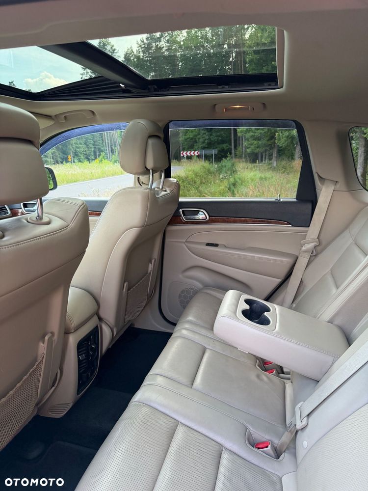 Jeep Grand Cherokee 5.7 V8 HEMI Overland - 27