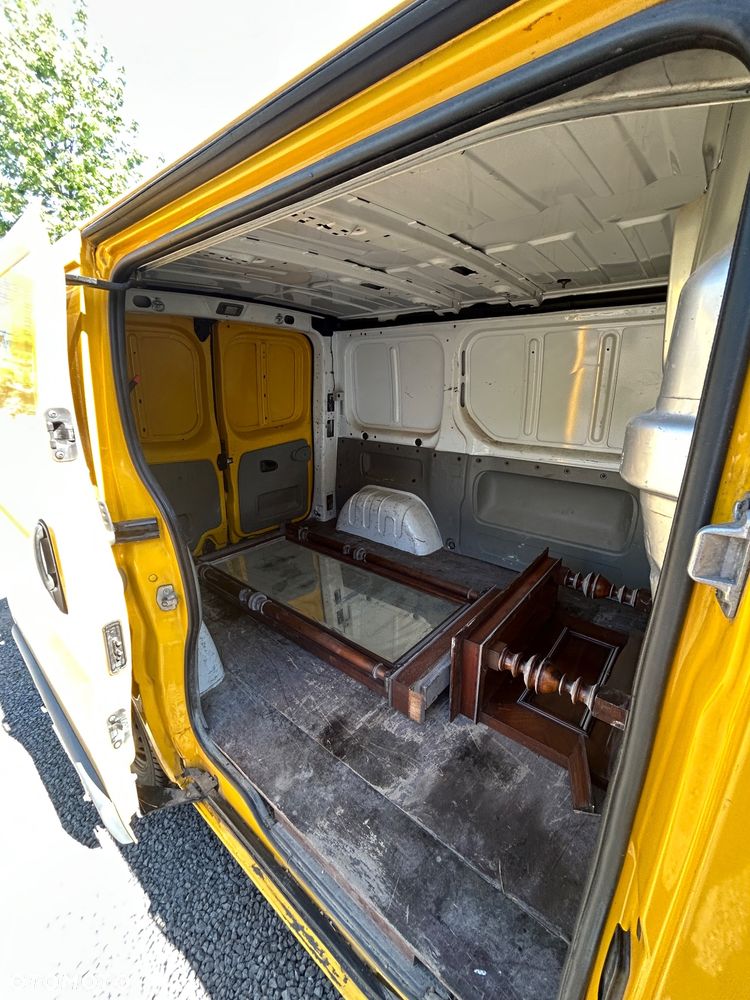 Renault Trafic - 8