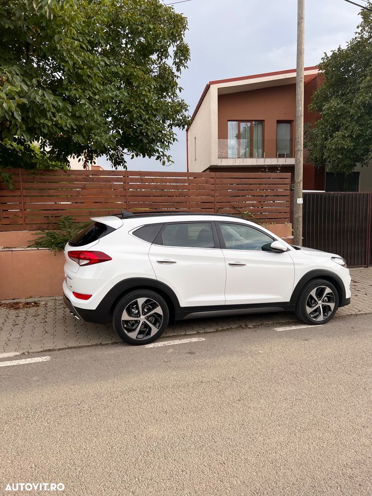 Hyundai Tucson 2.0 CRDI 4WD 6AT Premium+ Design Pack - 9