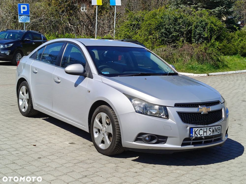 Chevrolet Cruze 2.0 LT - 10