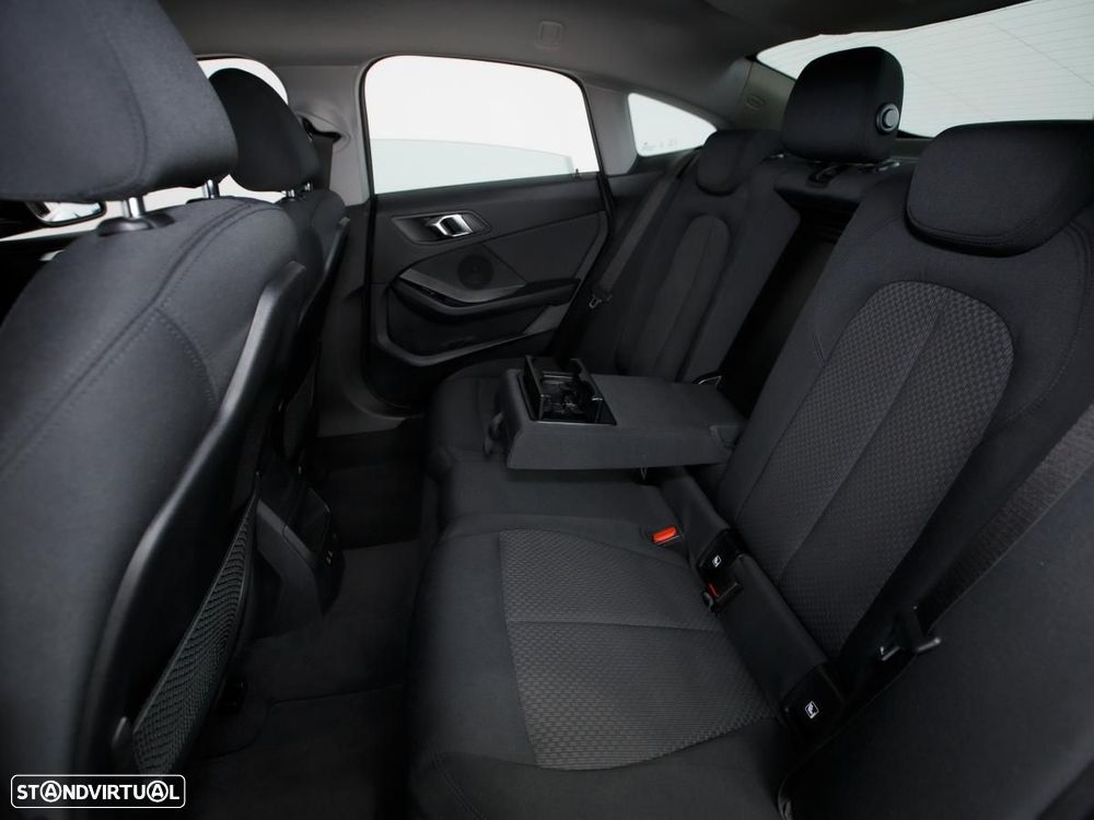 BMW 216 Gran Coupé d Advantage - 10