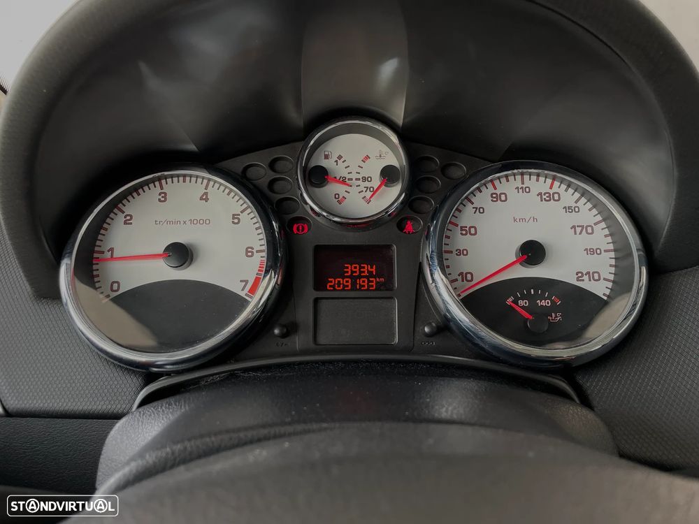 Peugeot 207 SW 1.4 Premium - 7