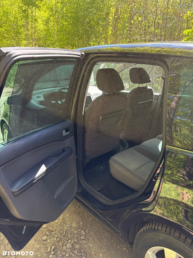 Ford C-MAX - 13