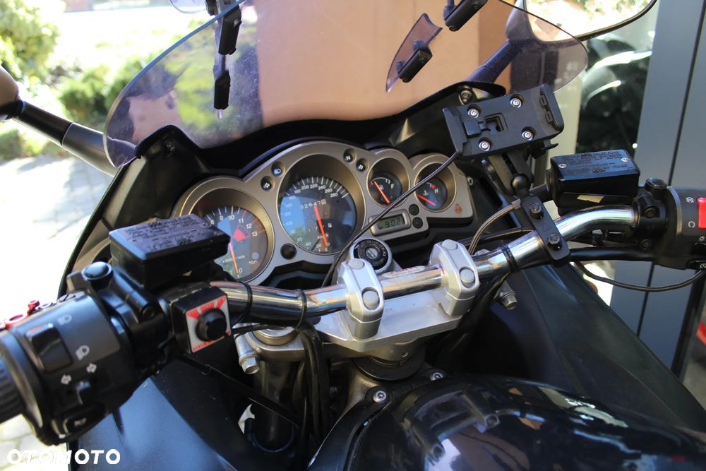 Kawasaki ZZR - 9