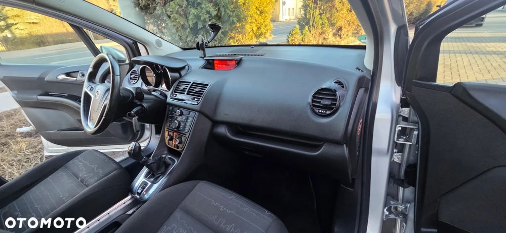 Opel Meriva 1.4 Active - 33