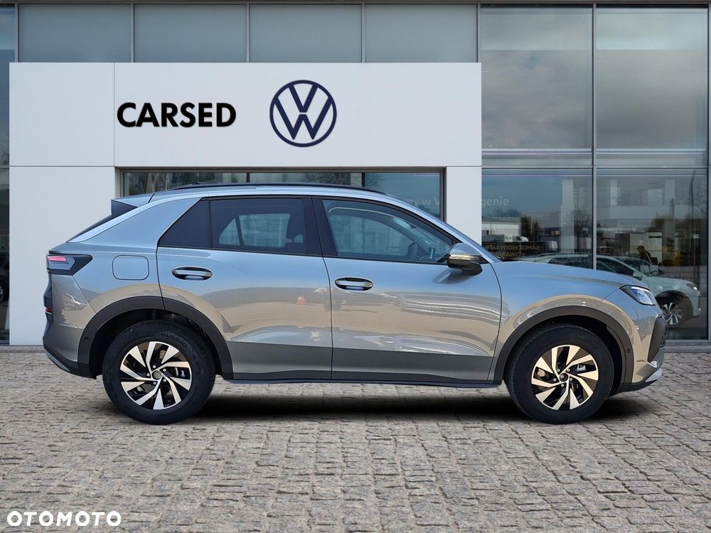 Volkswagen T-Roc - 9