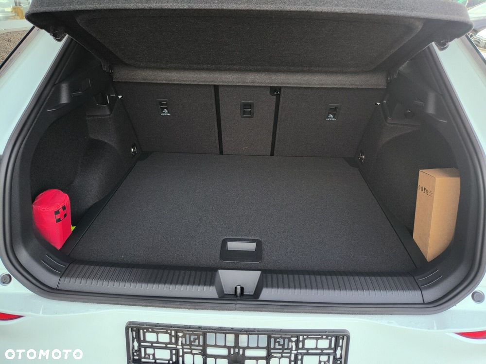 Volkswagen T-Roc - 32