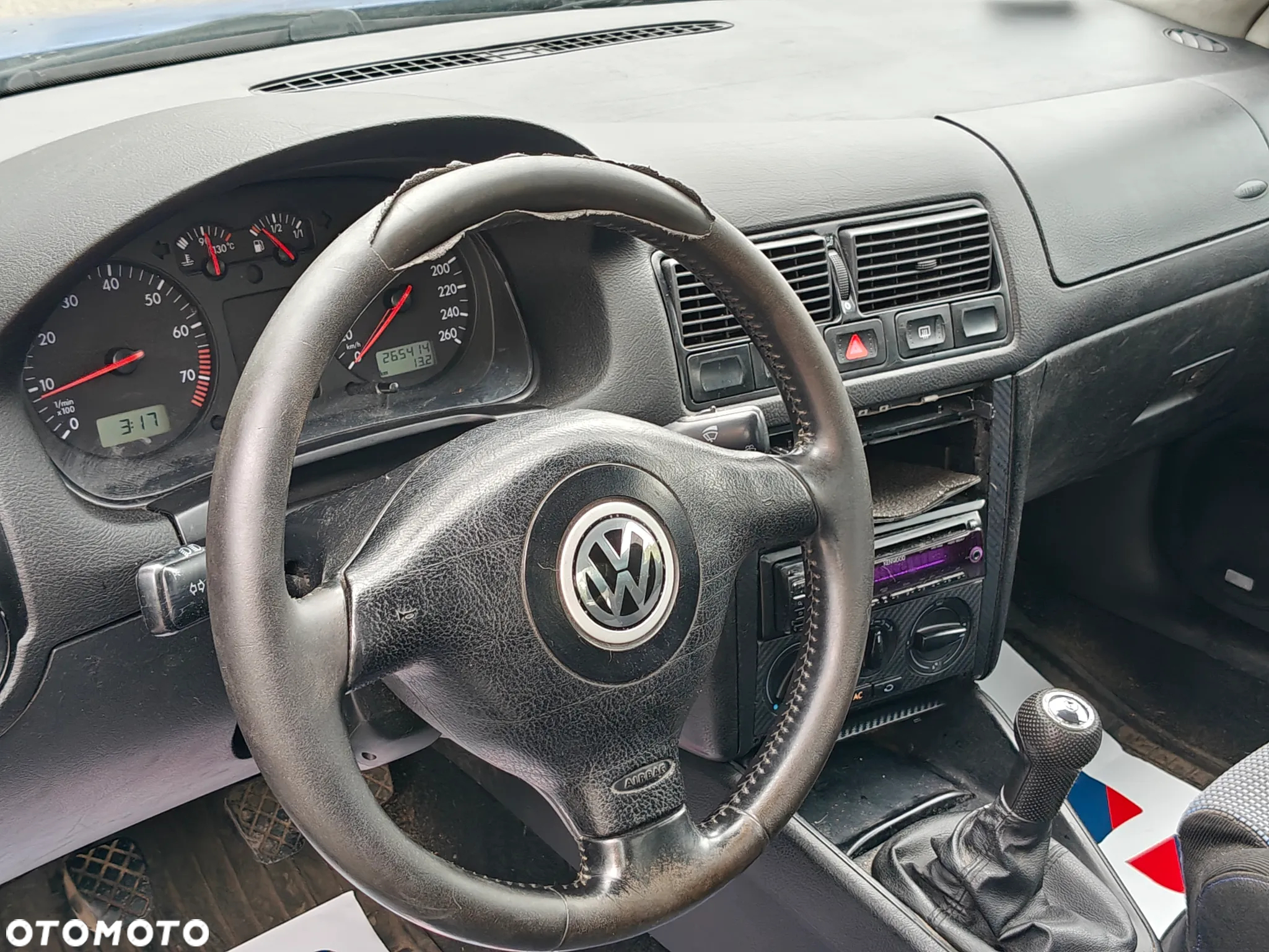 Volkswagen Bora 1.6 Comfortline - 6