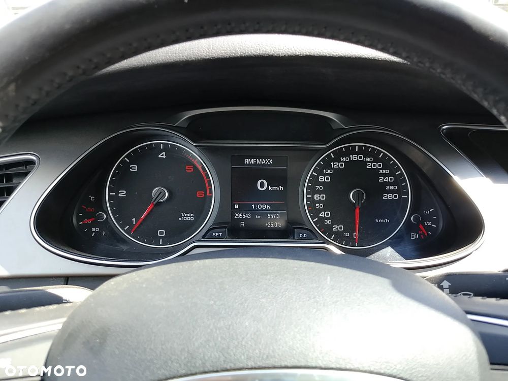 Audi A4 Avant - 14