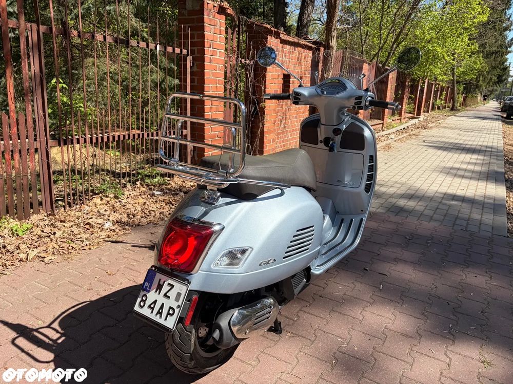 Vespa GTS - 16