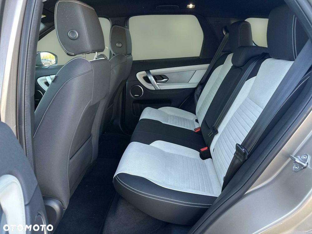 Land Rover Discovery Sport - 13