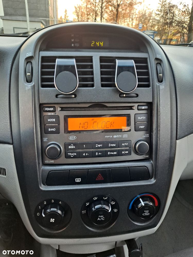 Kia Cerato 1.6 CRDi Comfort - 5