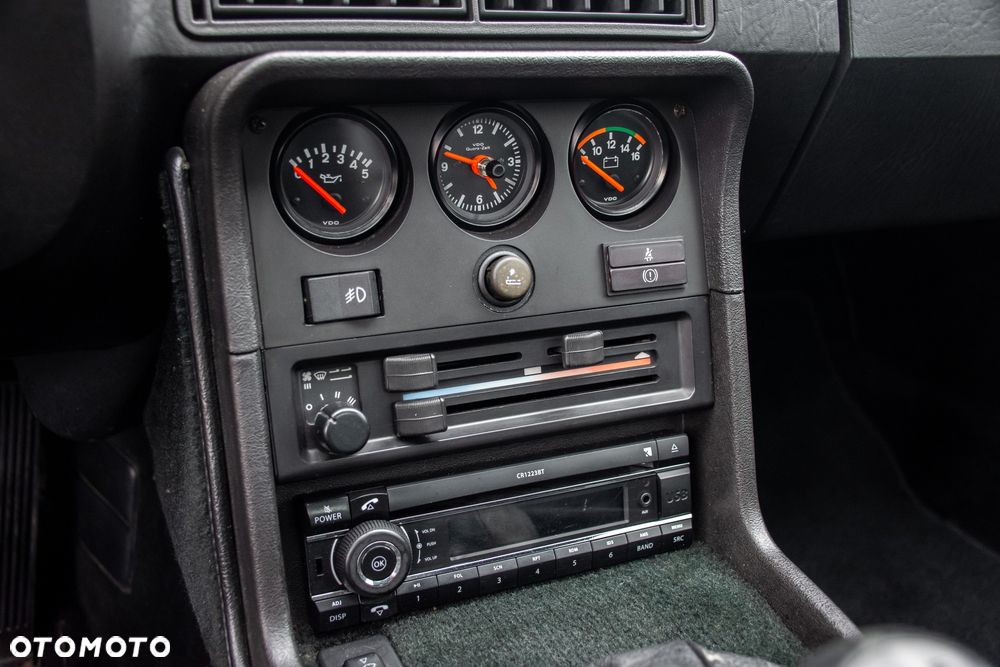 Porsche 924 - 9