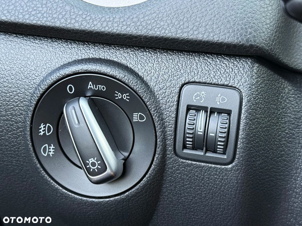 Volkswagen Tiguan 1.4 TSI BlueMotion Technology Lounge Sport & Style - 39