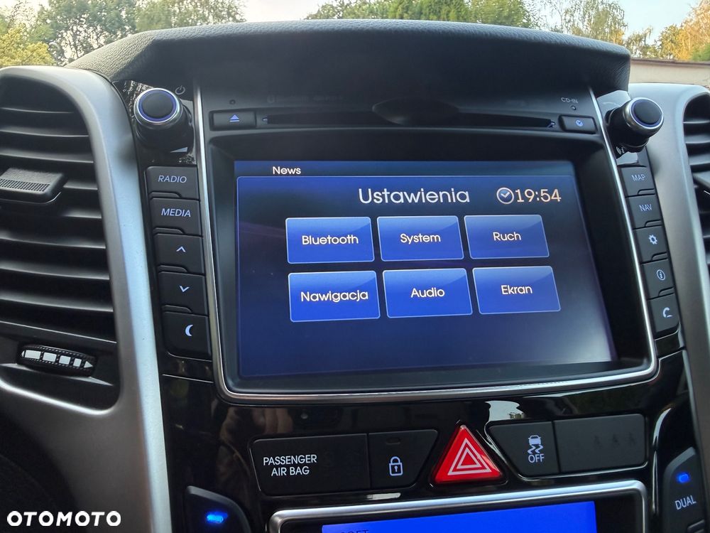 Hyundai i30 1.6 Fifa World Cup Edition - 26