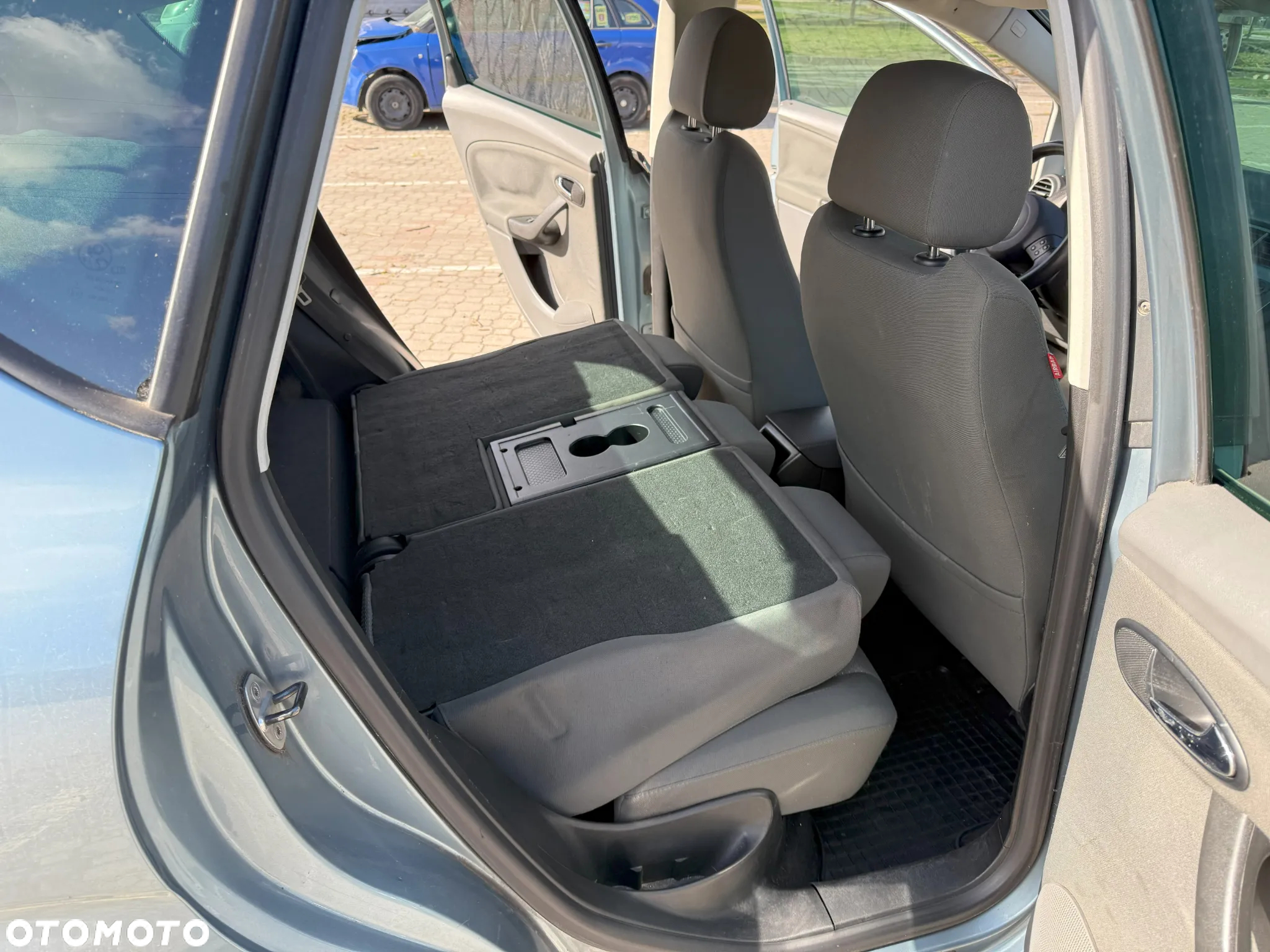 Seat Toledo 2.0 TDI Stylance DSG - 19