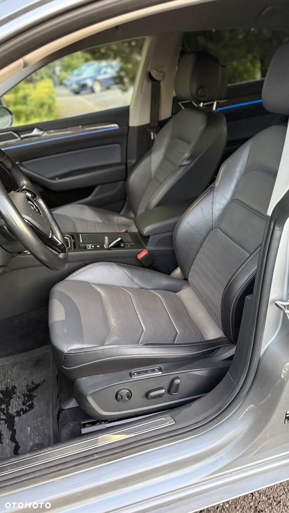 Volkswagen Arteon 2.0 TDI Bi-Turbo SCR 4Mot Elegance DSG - 16