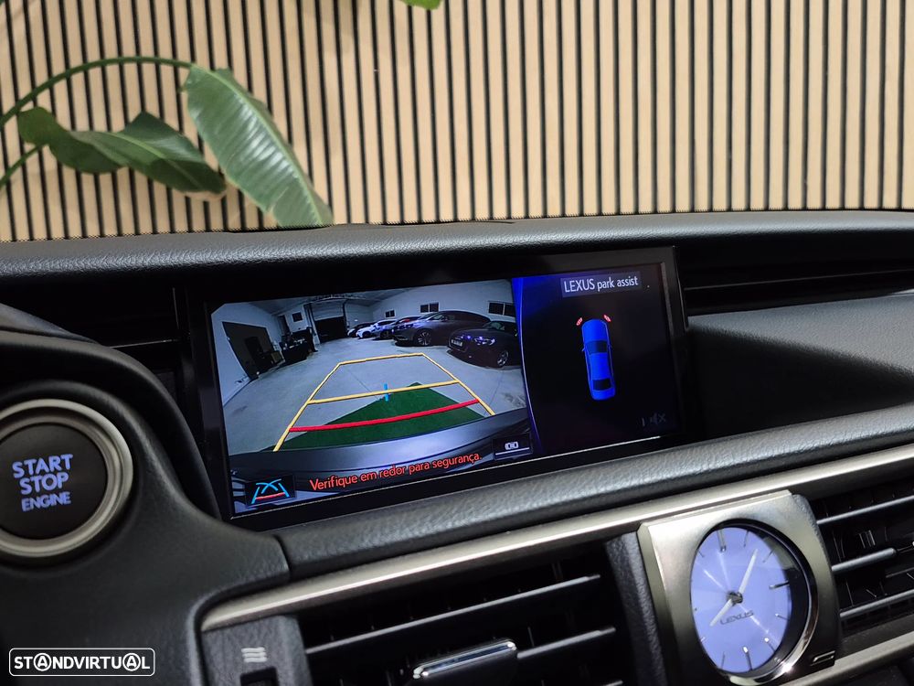 Lexus IS 200 t SPORT - 46