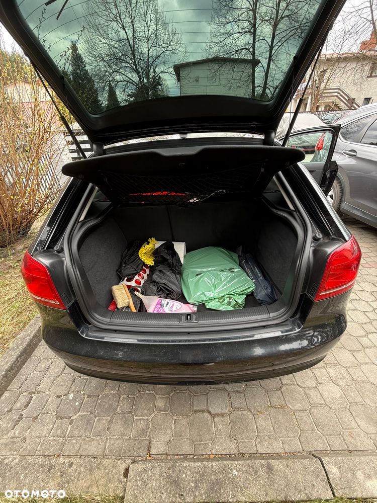 Audi A3 3-drzwiowe 1.6 TDI DPF Attraction - 6