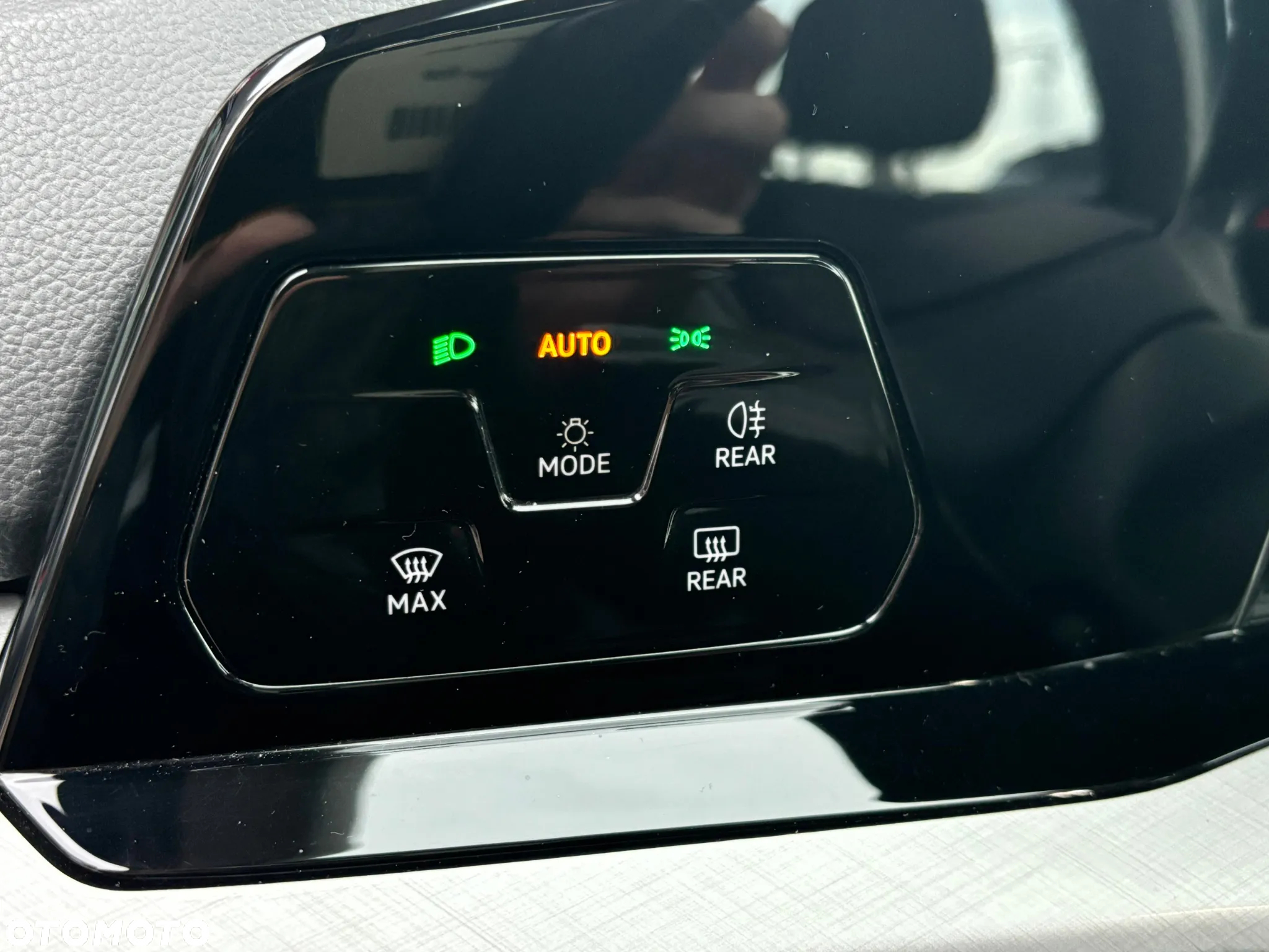 Volkswagen Golf VIII 1.0 TSI Active - 18