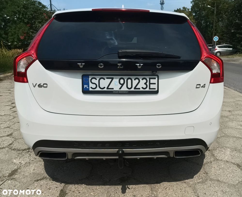 Volvo V60 Cross Country D4 Drive-E Summum - 11
