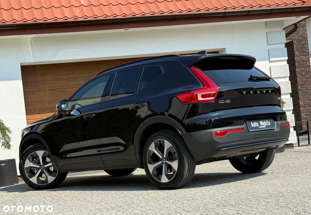 Volvo XC 40 B4 B AWD DKG Plus Dark - 3
