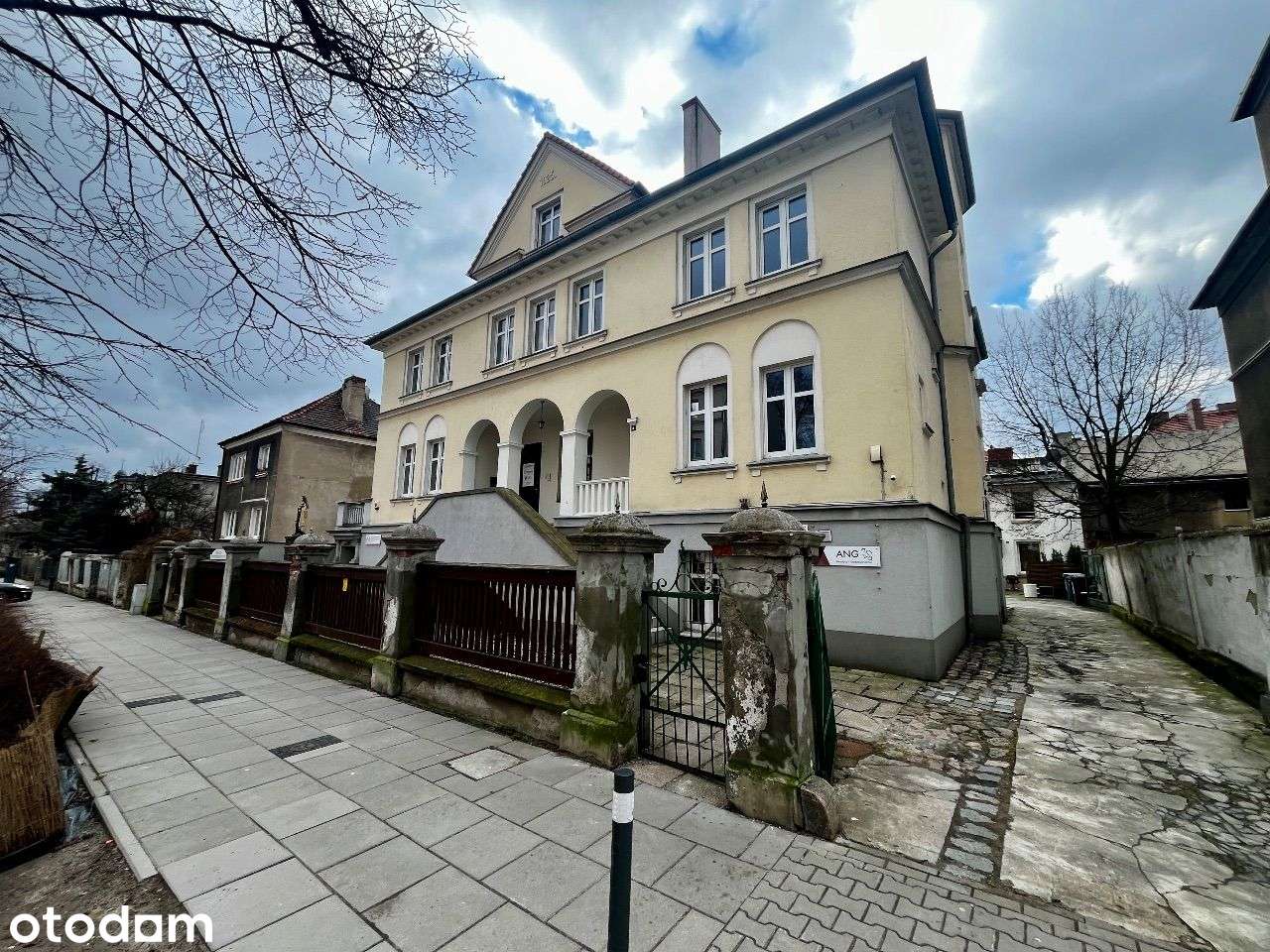 2 mieszkania w cenie jednego- kawalerka i 2 pokoje!
