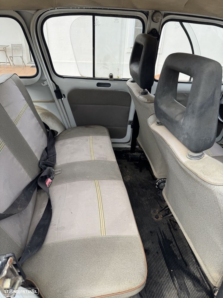 Renault 4 1.0 TL Savanne - 8