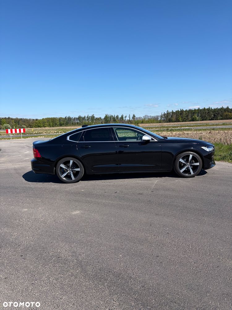 Volvo S90 D3 R-Design - 5