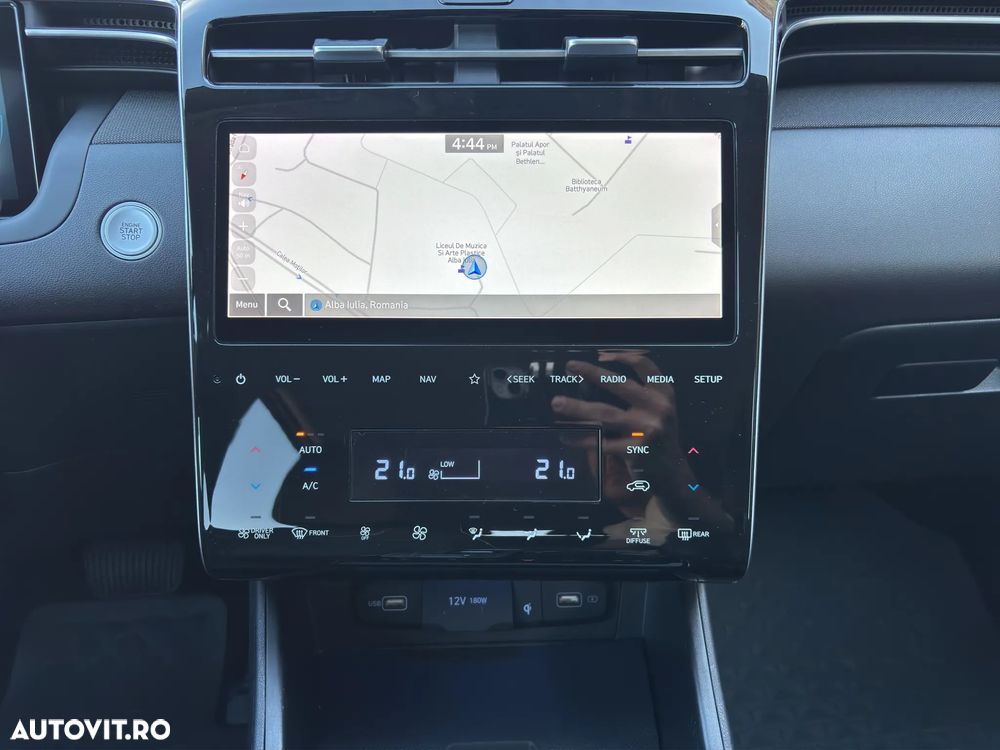 Hyundai Tucson PHEV 1.6 l 265 CP 4WD 6AT Luxury - 18