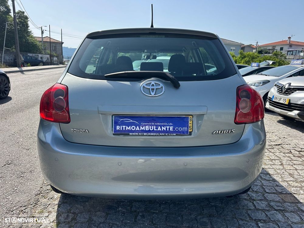 Toyota Auris 1.4 D-4D AC - 2