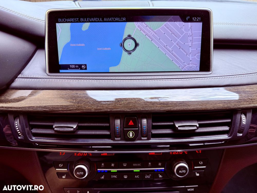 BMW X5 xDrive25d - 11
