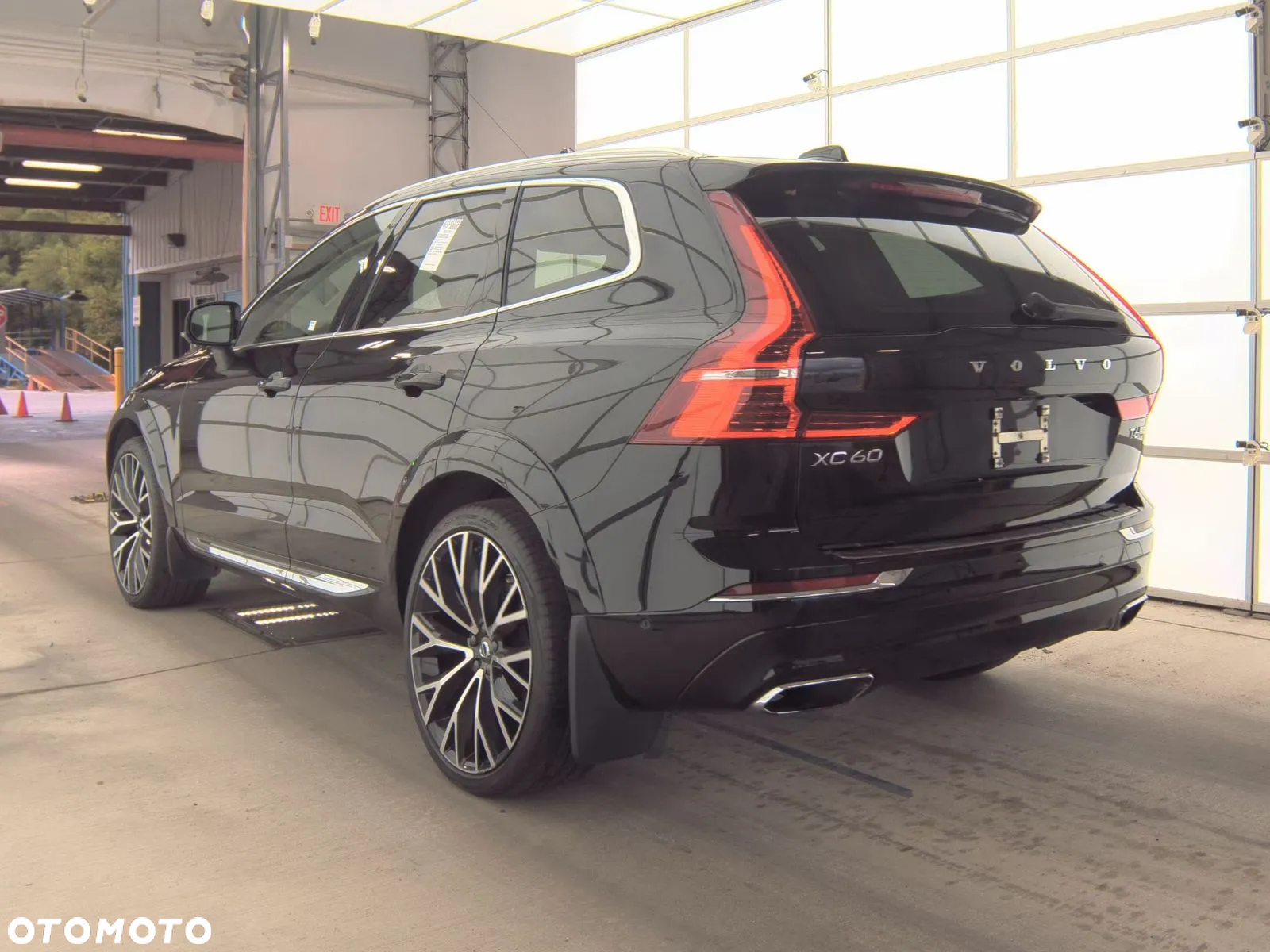 Volvo XC 60 T6 AWD Inscription - 4