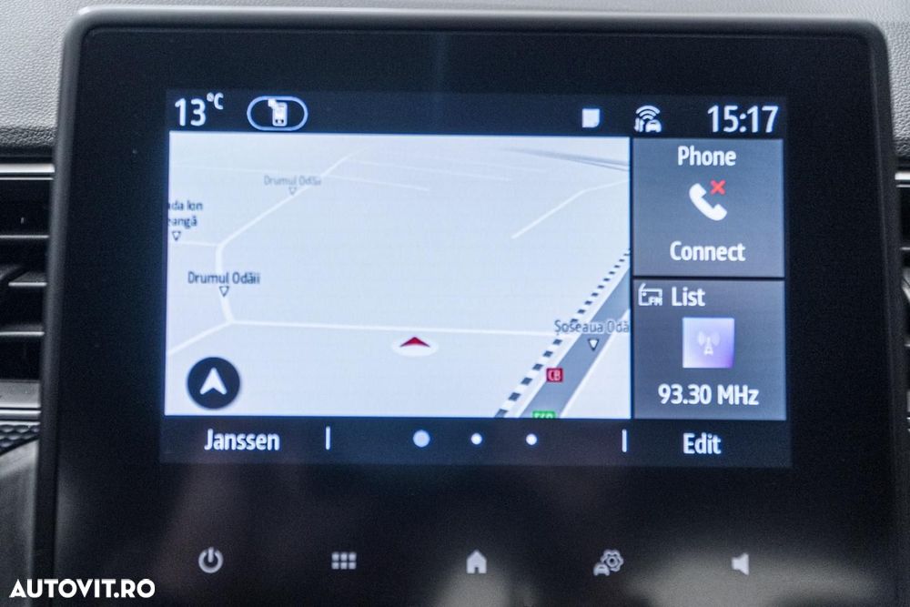 Renault Arkana E-TECH 145 INTENS - 33