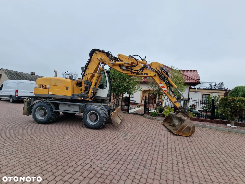 Liebherr A314, 2012r, klimatyzacja - 1