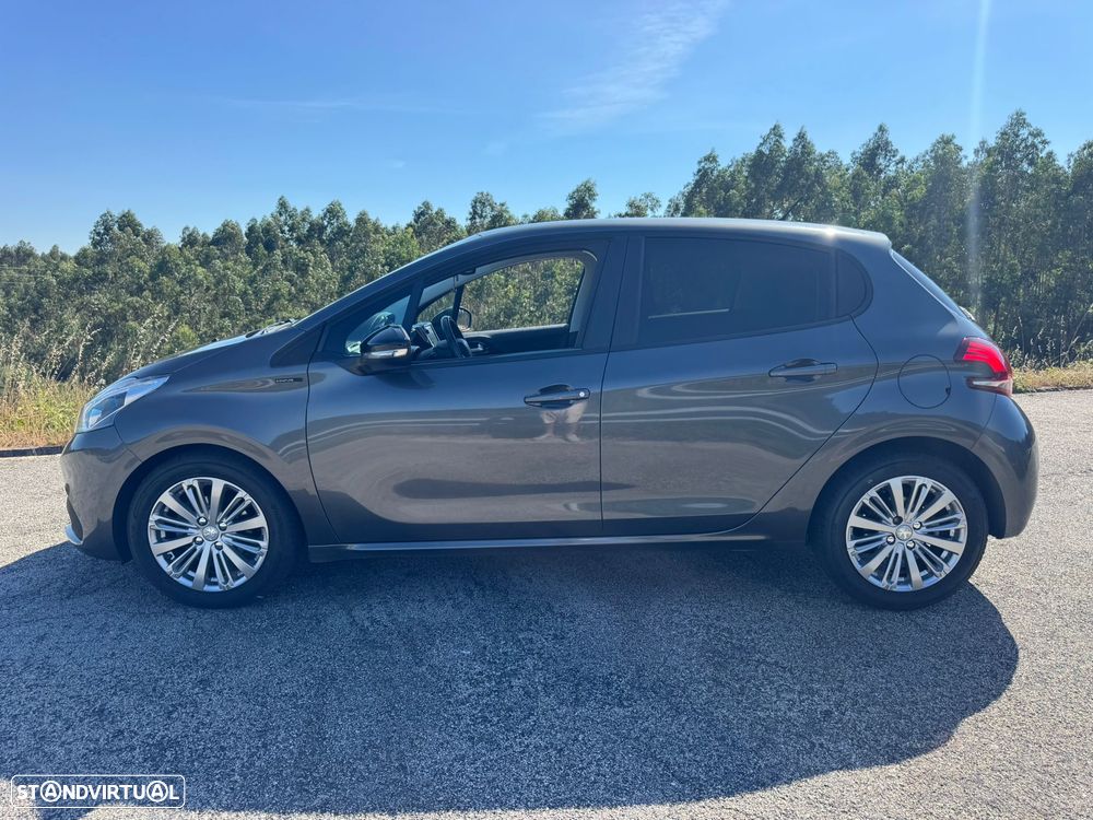 Peugeot 208 1.5 BlueHDi Signature - 5