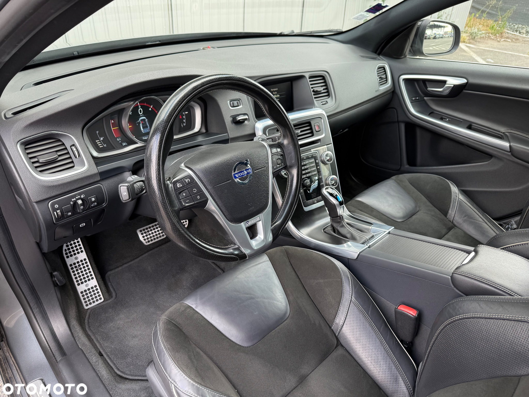 Volvo S60 D5 Drive-E R-Design Momentum - 9