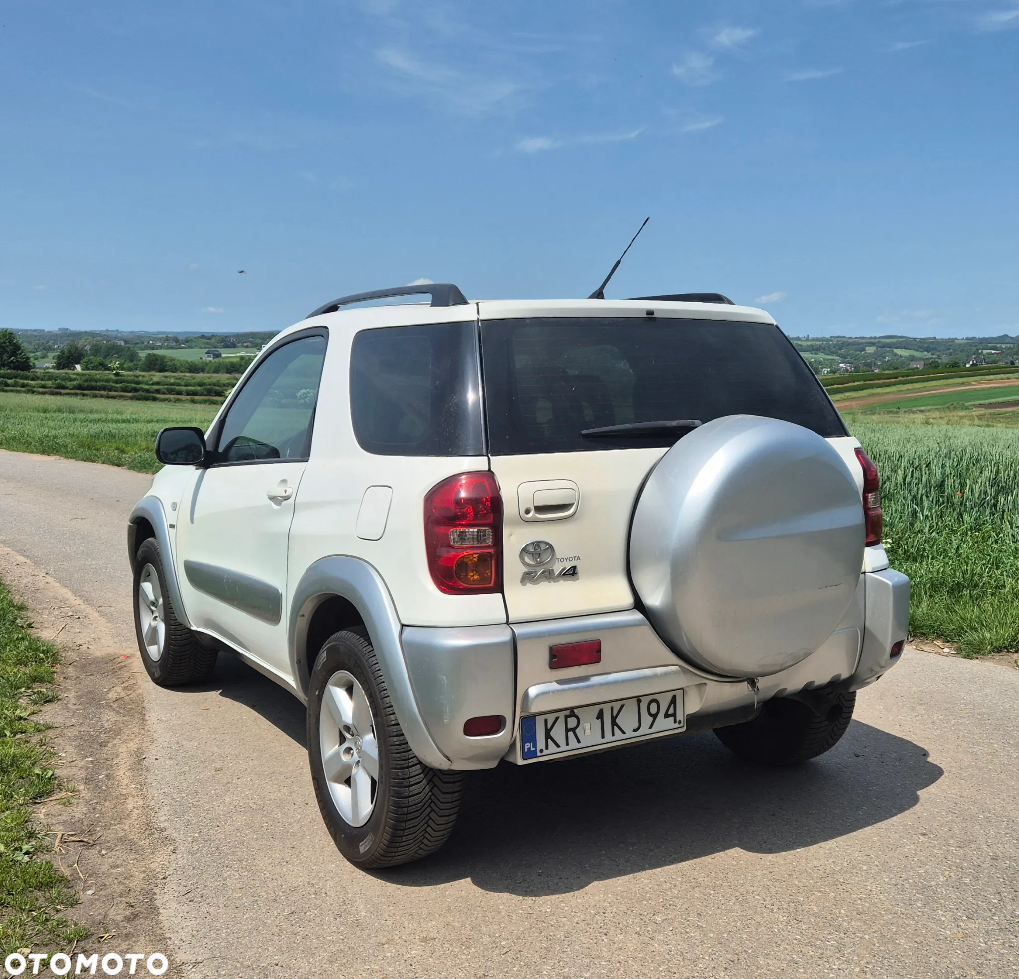 Toyota RAV4 - 3