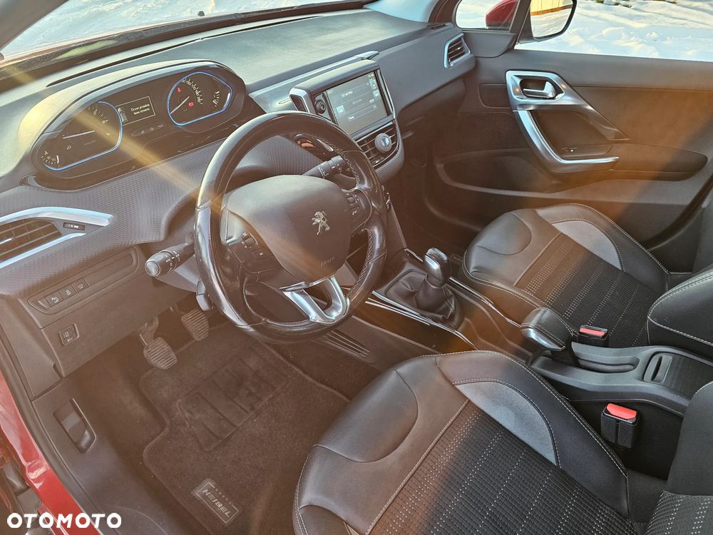 Peugeot 2008 1.2 Pure Tech Active S&S - 18