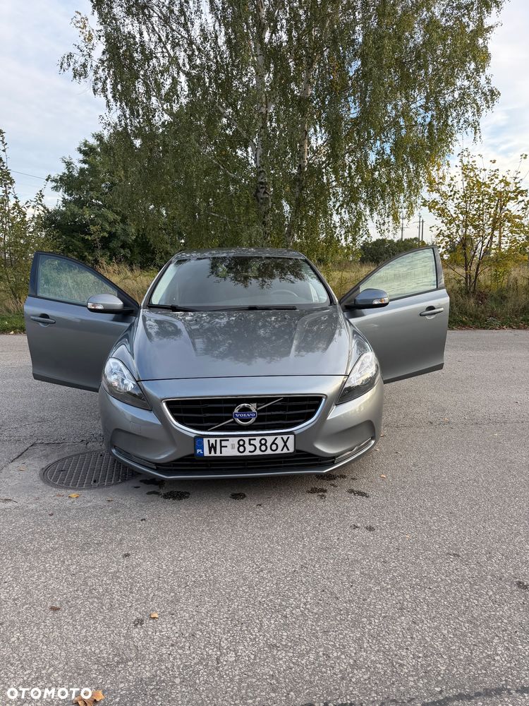 Volvo V40 - 14