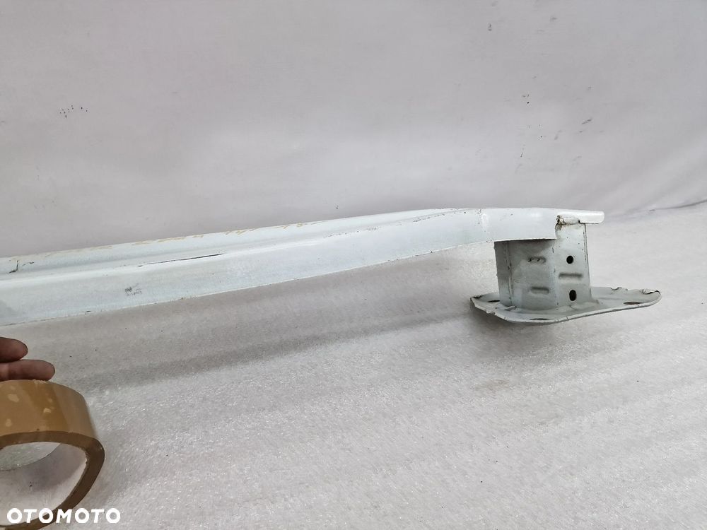 TOYOTA COROLLA E21 SEDAN BELKA TYLNA TYLNIA TYŁ / POD ZDERZAK TYLNY , NR AUKCJI BEL180 - 8