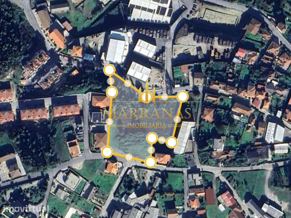 Terreno para construção em altura e/ou moradias geminadas - Grande imagem: 2/2