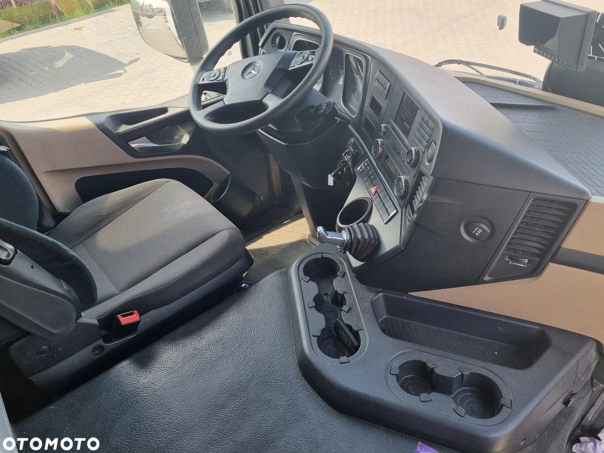 Mercedes-Benz Actros 1836 - 4