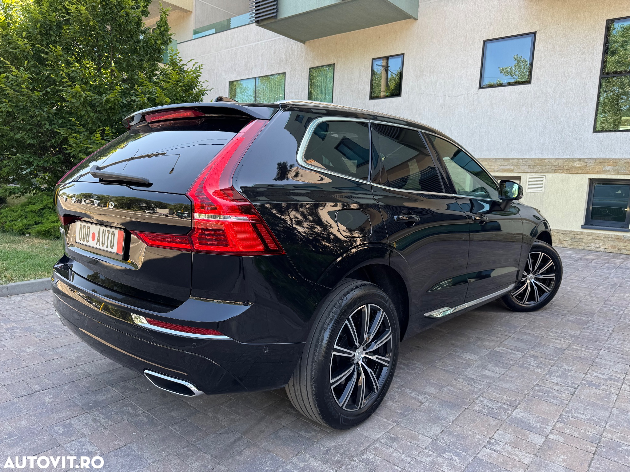Volvo XC 60 B4 D AWD Geartronic Inscription - 37